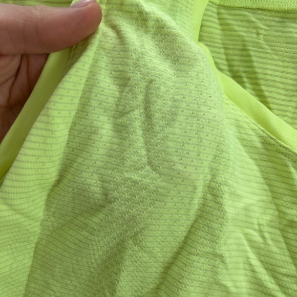 BRAND NEW lululemon tank top - Picture 5 of 5